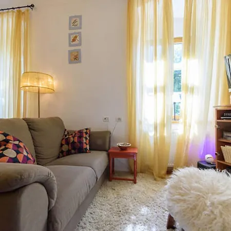 Апартаменти Transylvania