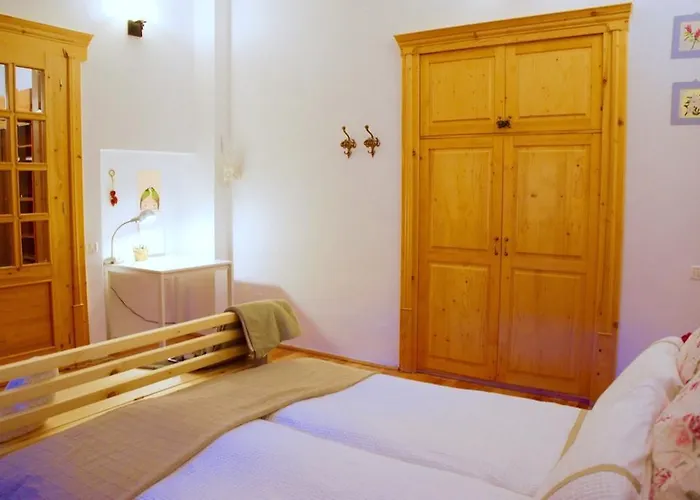 Апартаменти Transylvania