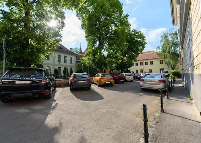 Апартаменти Transylvania *