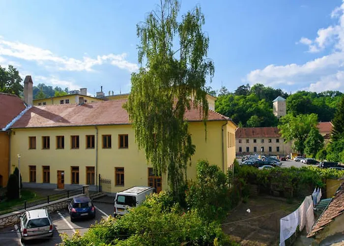 Апартаменти Transylvania *