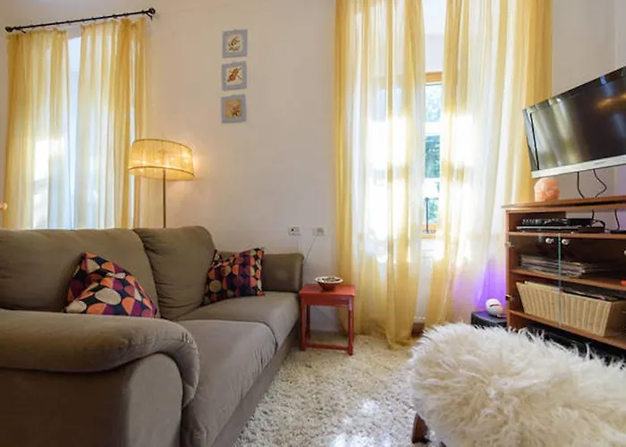 Апартаменти Transylvania